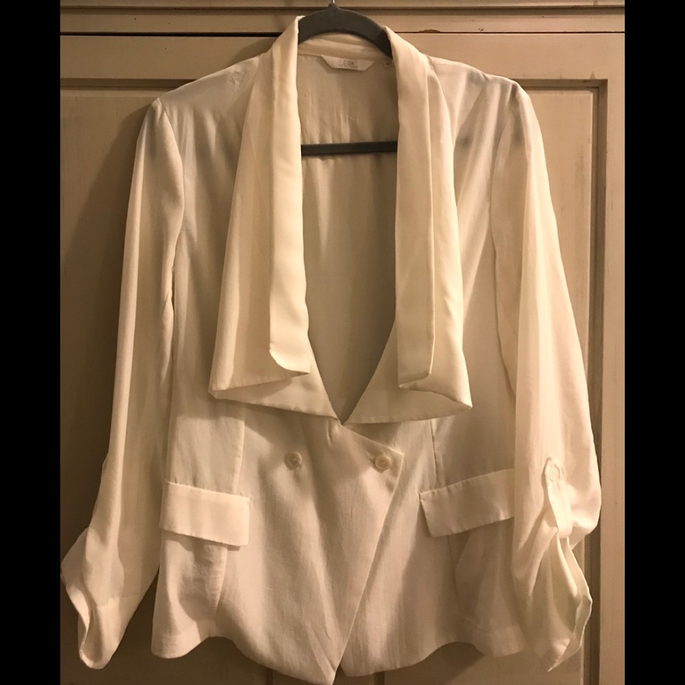 White lightweight jacket